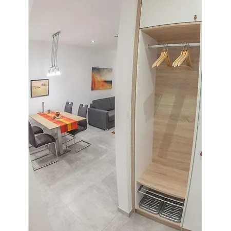 Friesland Oasis Comfortable *